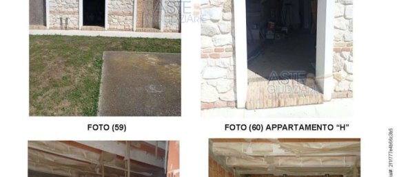 Duplex T2 em Numana, Italy N.º 323173 16