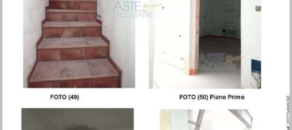 Duplex T2 em Numana, Italy N.º 323173 33