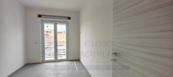 3 chambres Appartement à Maddaloni, Italy No. 228511 6