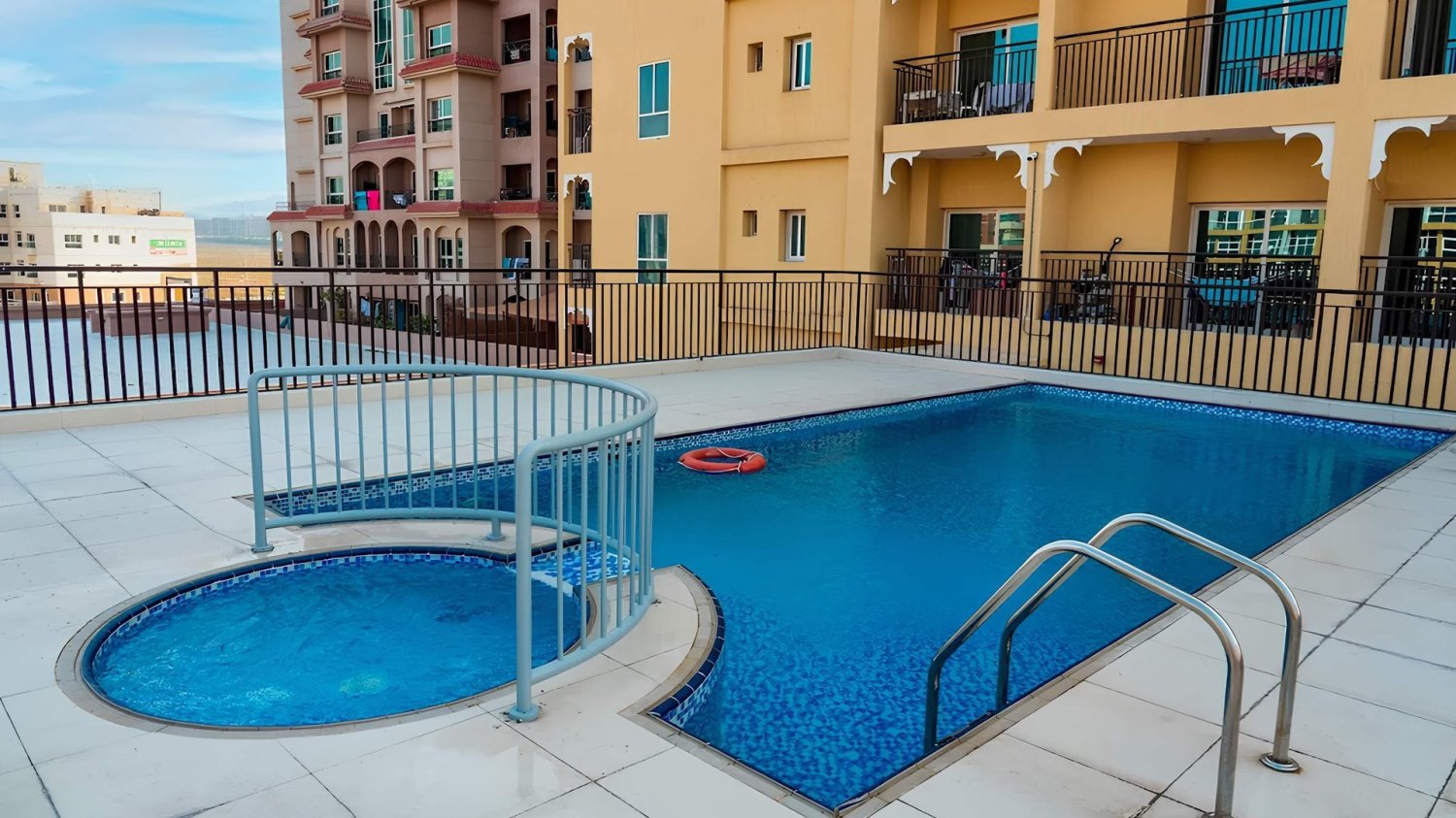 2 bedrooms Apartment in 7 Seasons, International City, UAE No. 63797