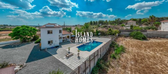 2 bedrooms House in Frenaros, Cyprus No. 24023 3