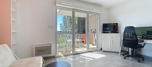 1 bedroom Apartment in Frejus, France No. 194805 5