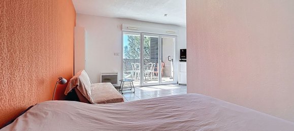 1 bedroom Apartment in Frejus, France No. 194805 4