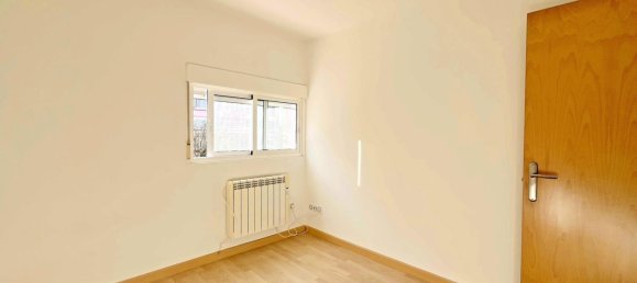 Apartamento de 3 dormitorios en Ferrol, Spain No. 55250 22