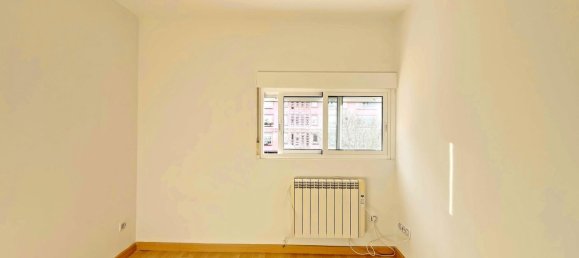 Apartamento de 3 dormitorios en Ferrol, Spain No. 55250 17