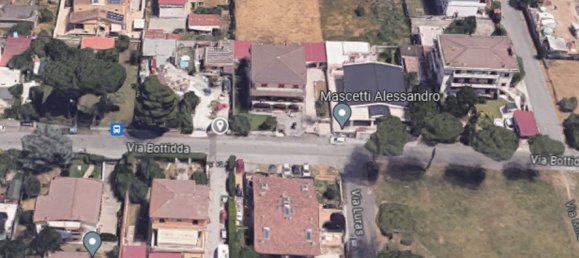 3 rooms House in Rome, Italy No. 191907 3