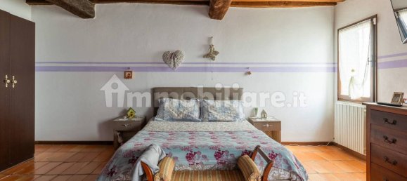 3 bedrooms House in Cento, Italy No. 108521 13