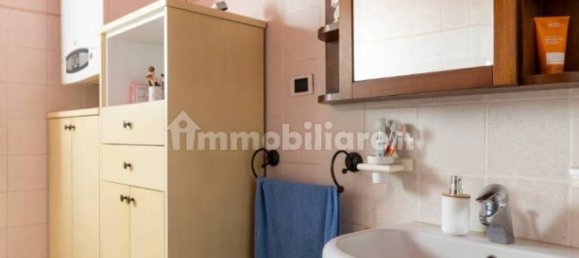 3 bedrooms House in Cento, Italy No. 108521 9