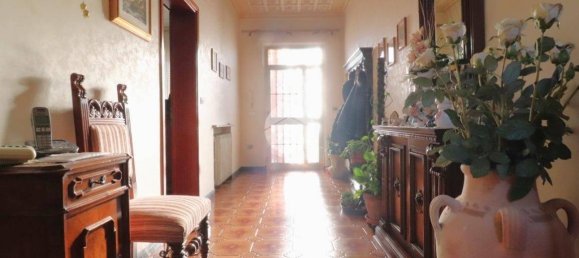 3 bedrooms Villa in Roncoferraro, Italy No. 238895 7