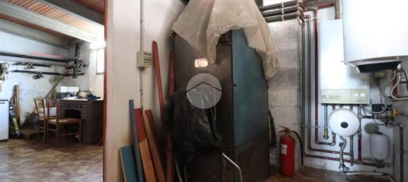 3 bedrooms Villa in Roncoferraro, Italy No. 238895 20