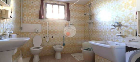 3 bedrooms Villa in Roncoferraro, Italy No. 238895 19