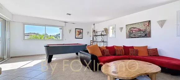 4 bedrooms Villa in Isere, France No. 283486 11