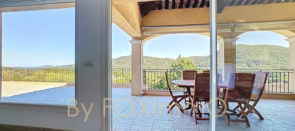 4 bedrooms Villa in Isere, France No. 283486 10