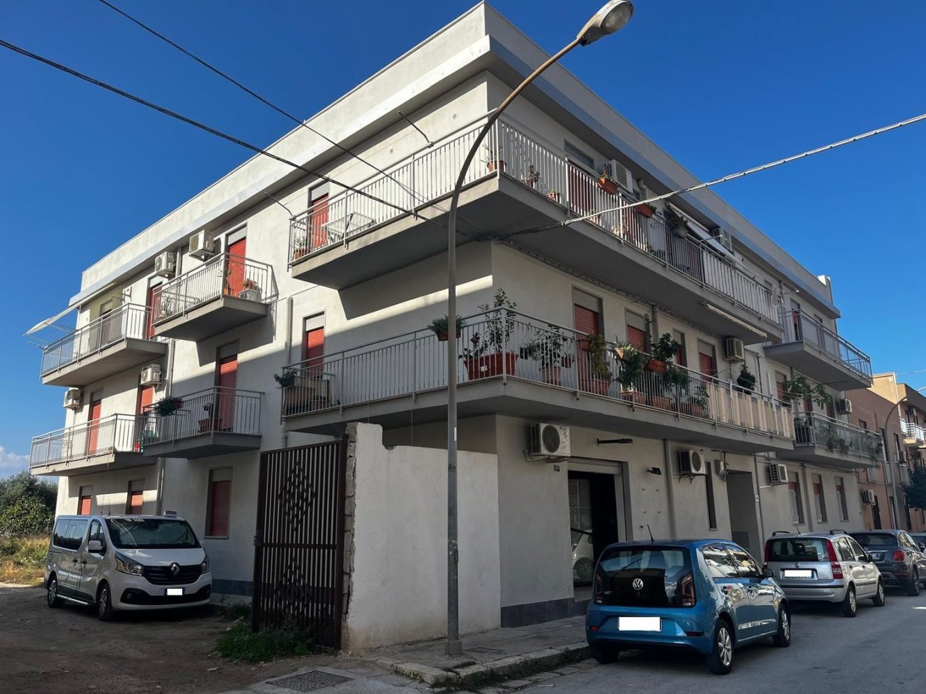 4-salle Appartement à Cinisi, Italy No. 160379