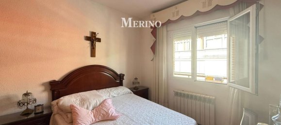 3 bedrooms Apartment in Madrid, Spain No. 137376 17