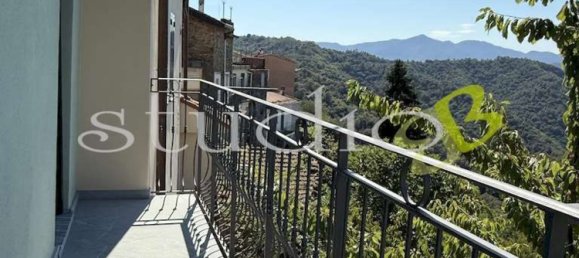6 rooms Apartment in Perinaldo, Italy No. 306346 12