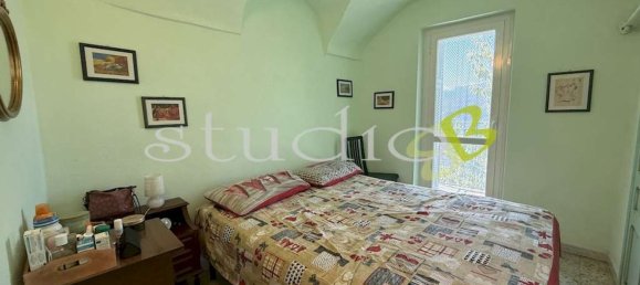 6 rooms Apartment in Perinaldo, Italy No. 306346 11