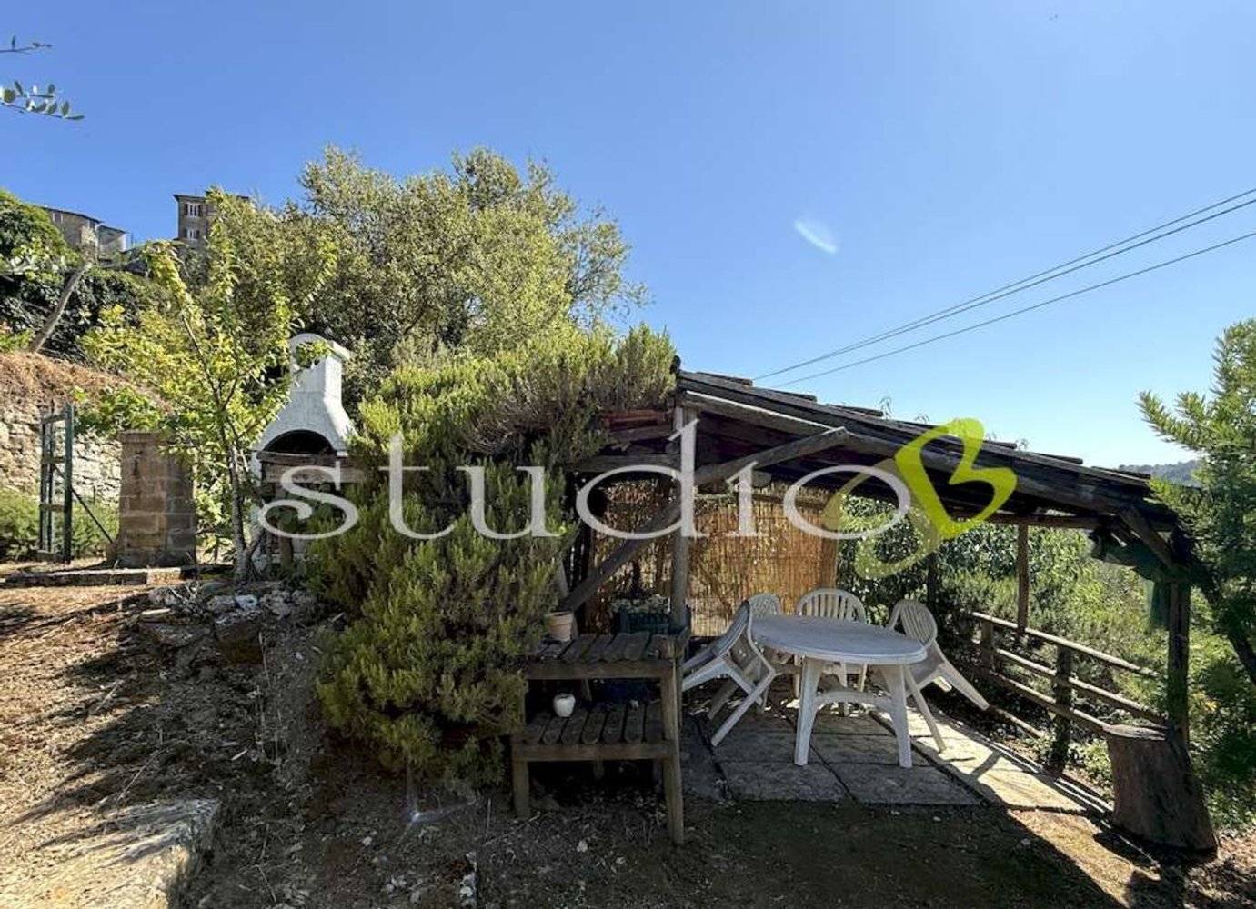 6 rooms Apartment in Perinaldo, Italy No. 306346