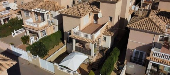 Casa de 3 dormitorios en Dehesa De Campoamor, Spain No. 188684 3