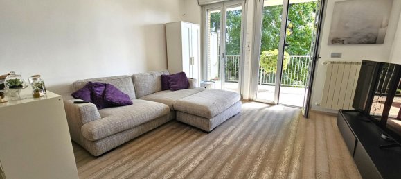 4 bedrooms Apartment in Legnano, Italy No. 364206 4