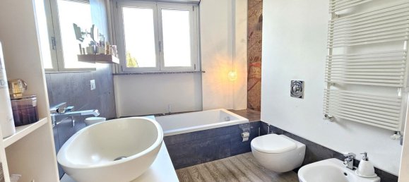 4 bedrooms Apartment in Legnano, Italy No. 364206 28