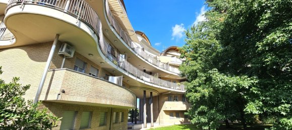 4 bedrooms Apartment in Legnano, Italy No. 364206 48