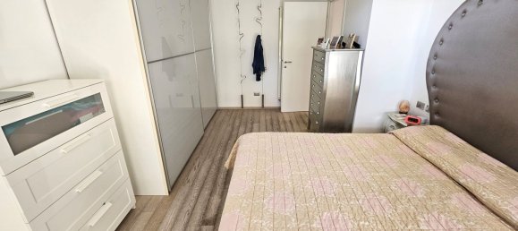 4 bedrooms Apartment in Legnano, Italy No. 364206 43