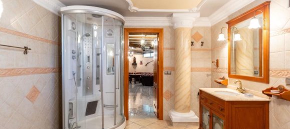 5 bedrooms Villa in Valencia, Spain No. 167529 42