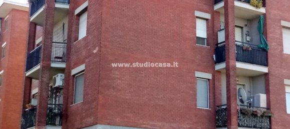 2 bedrooms Apartment in Milan, Italy No. 361788 2