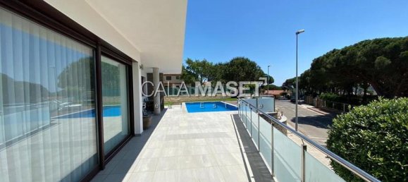 4 bedrooms House in Sant Feliu de Guixols, Spain No. 79780 16