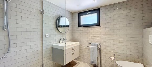 6 bedrooms Villa in Mandelieu-la-Napoule, France No. 298395 19