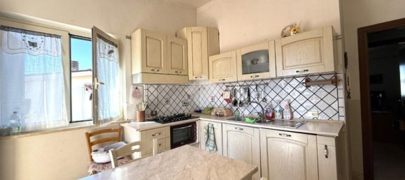 Villa de 6 divisões em Nettuno, Italy N.º 193460 19