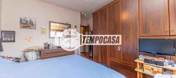 2 Schlafzimmer Wohnung in Rome, Italy, Nr. 377752 4