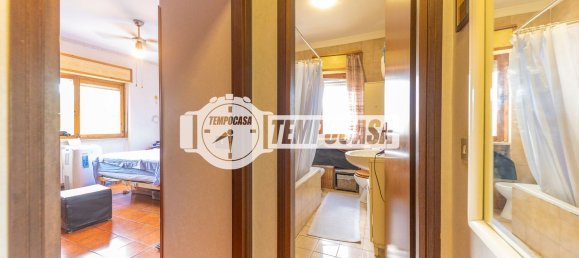 2 Schlafzimmer Wohnung in Rome, Italy, Nr. 377752 9