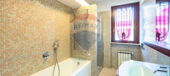 4-Zimmer Wohnung in Grassobbio, Italy, Nr. 234908 10