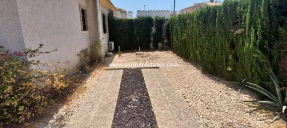 3 غرف نوم تاون هاوس في Alicante, Spain رقم 186375 3