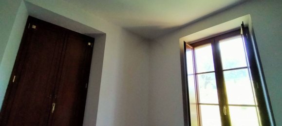 6 Schlafzimmer Haus in Terni, Italy, Nr. 316880 10