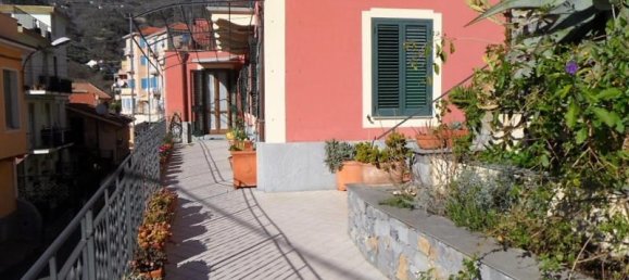 Villa de 8 habitaciónes en Alassio, Italy No. 230895 9