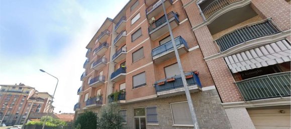 Apartamento de 5 divisões em Moncalieri, Italy N.º 9086 4