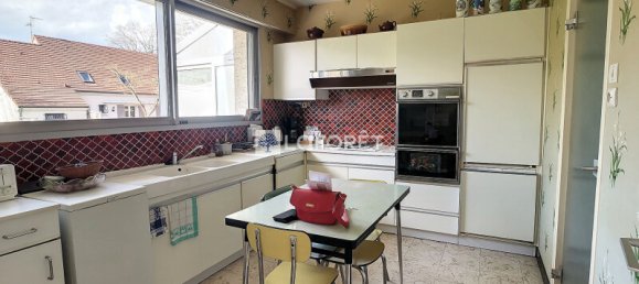 1 chambre Maison à Bruyères-et-Montbérault, France No. 93695 4