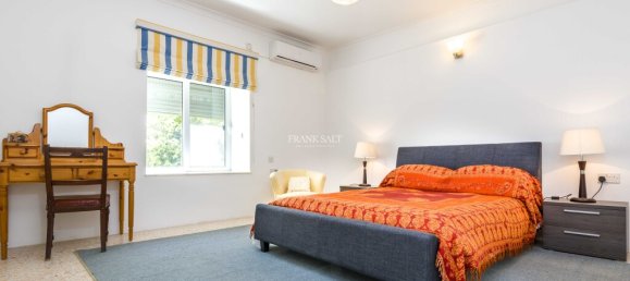 4 bedrooms Farm in Rabat, Malta No. 8826 18