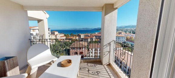 Duplex T4 em L'Ile-Rousse, France N.º 161141 12