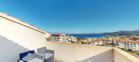 Duplex T4 em L'Ile-Rousse, France N.º 161141 11