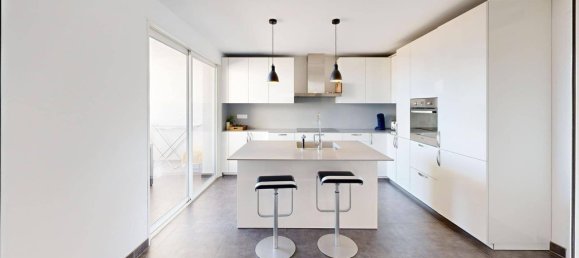 Duplex T4 em L'Ile-Rousse, France N.º 161141 21