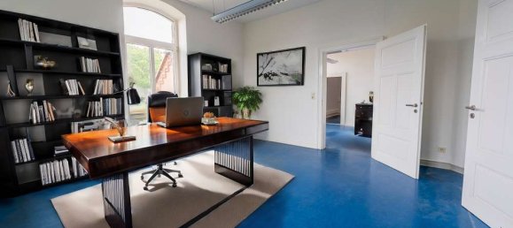 Granja de 20 habitaciónes en Schaumburg, Germany No. 127935 25