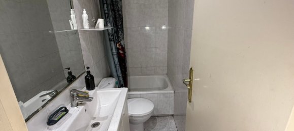 2 bedrooms Apartment in Sants-Montjuic, Spain No. 168523 7