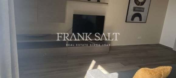 2 bedrooms Penthouse in Kappara, Malta No. 10087 2