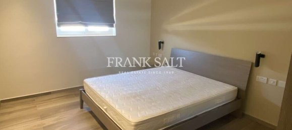 2 bedrooms Penthouse in Kappara, Malta No. 10087 8