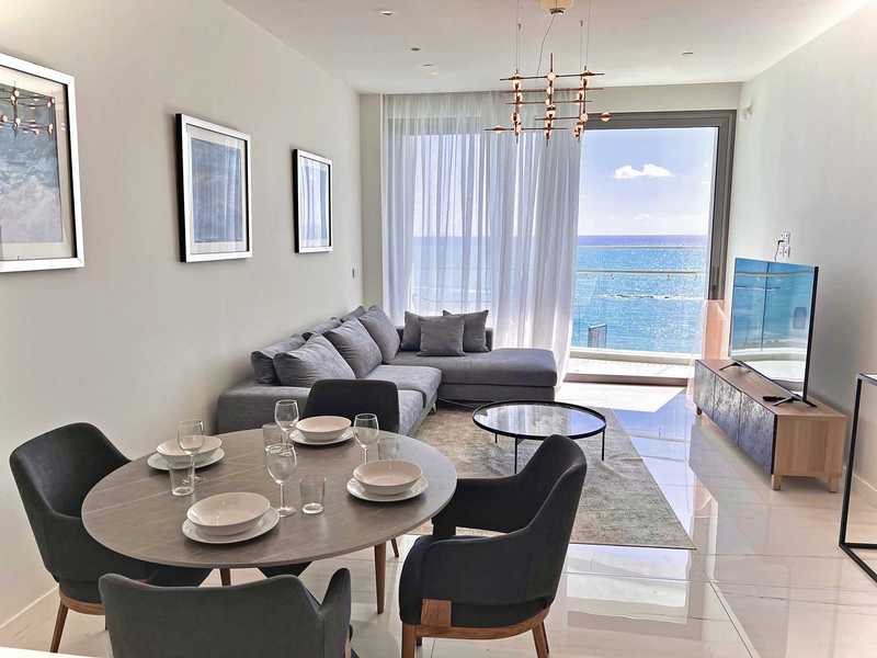 Apartamento T2 em Germasogeia, Cyprus N.º 8241