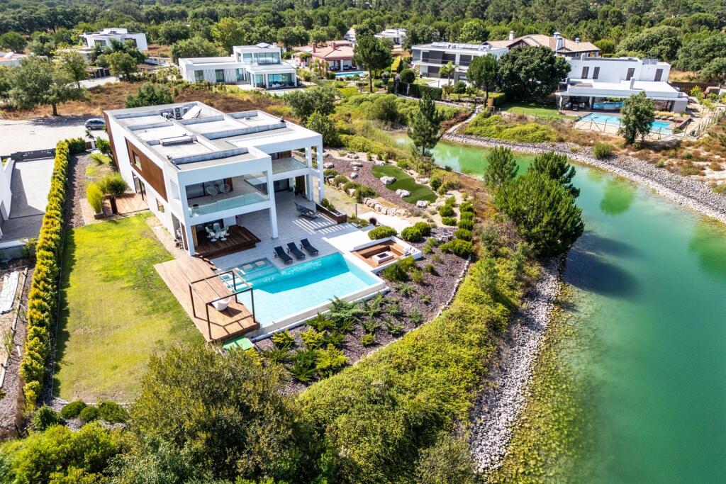 5 غرف نوم منزل في Quinta do Conde, Portugal رقم 278814